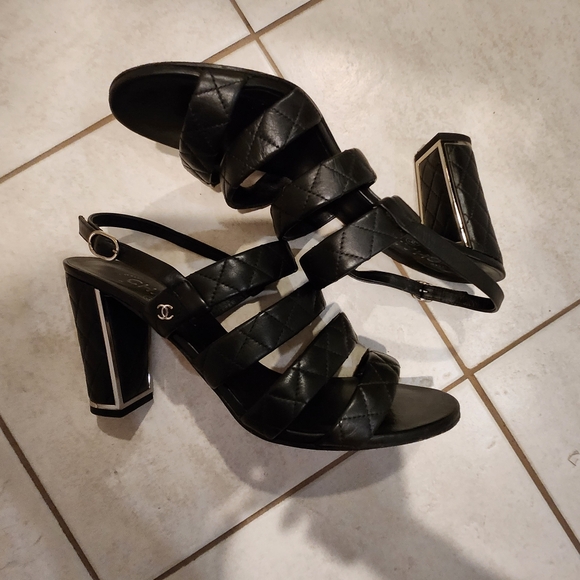 CHANEL strappy heels 42/10 - Picture 1 of 7